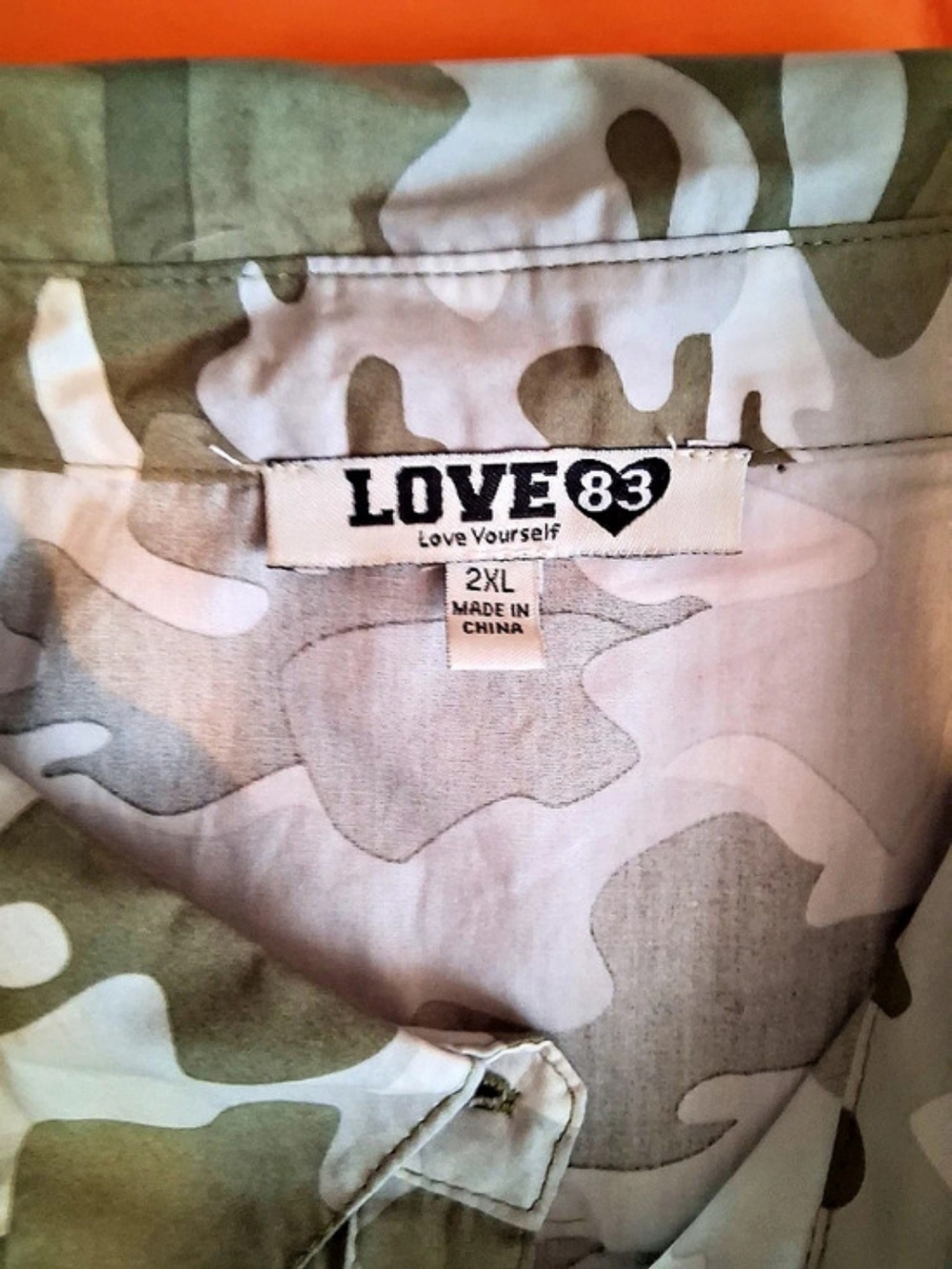 LOVE83 2XL Green Gray White Camouflage Long Sleeve Point Collar Button-Up - Picture 4 of 6